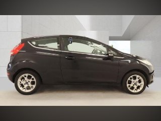 /photos/12589/f2b73394-5ee1-4703-93fd-13a7b3254d7d_i320x240.jpg